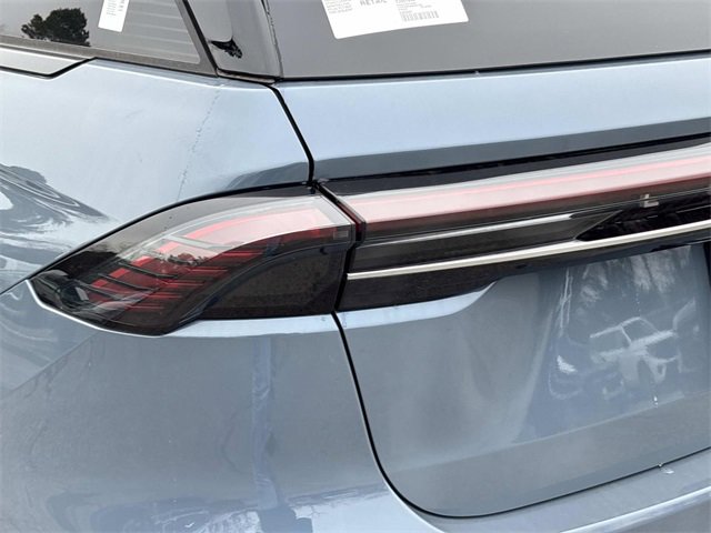 New 2026 Lincoln Nautilus Premier w/ Jet Appearance Package image 11