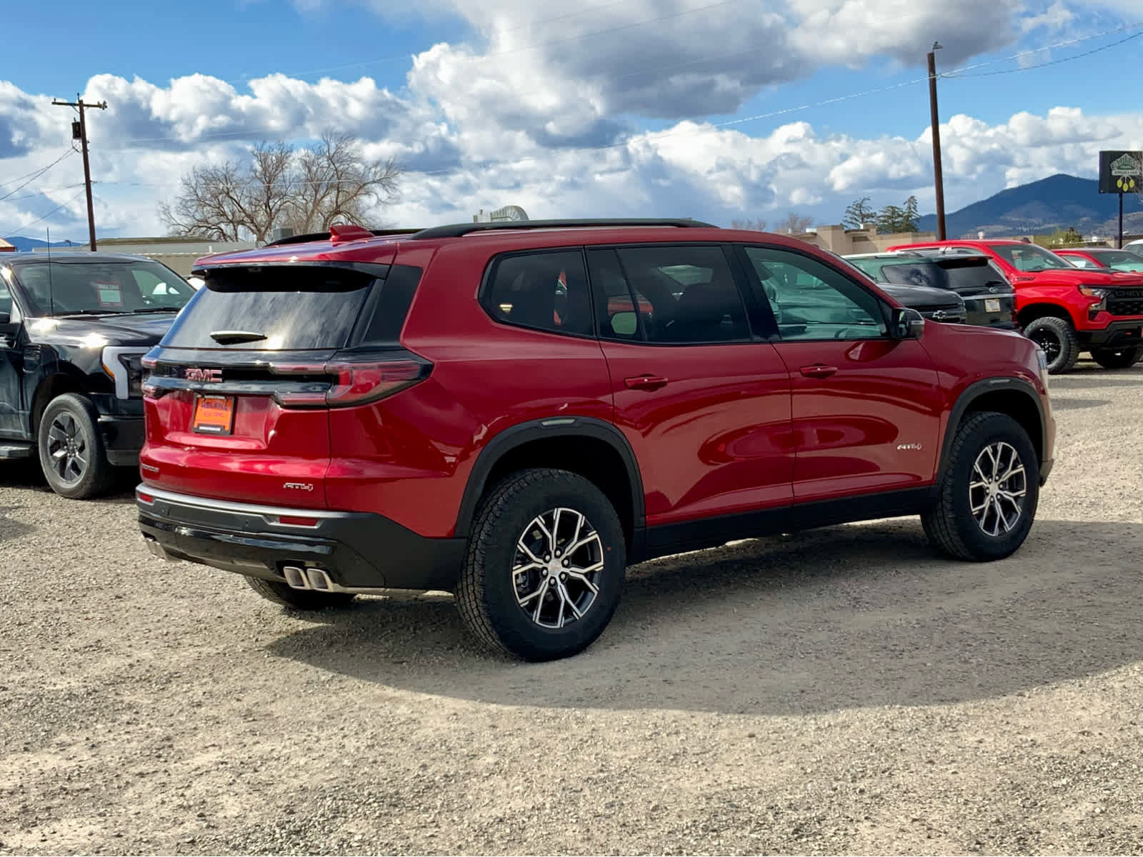 New 2026 GMC Acadia AT4 w/ LPO, Floor Liner Package AWD/4WD image 5