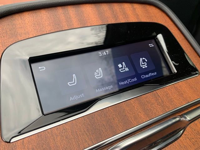 New 2026 Lincoln Navigator L Black Label AWD/4WD image 19