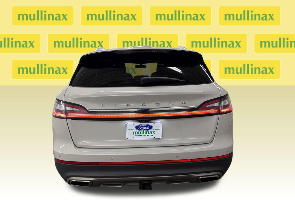 Used 2022 Lincoln Nautilus Reserve w/ Equipment Group 201A image 7