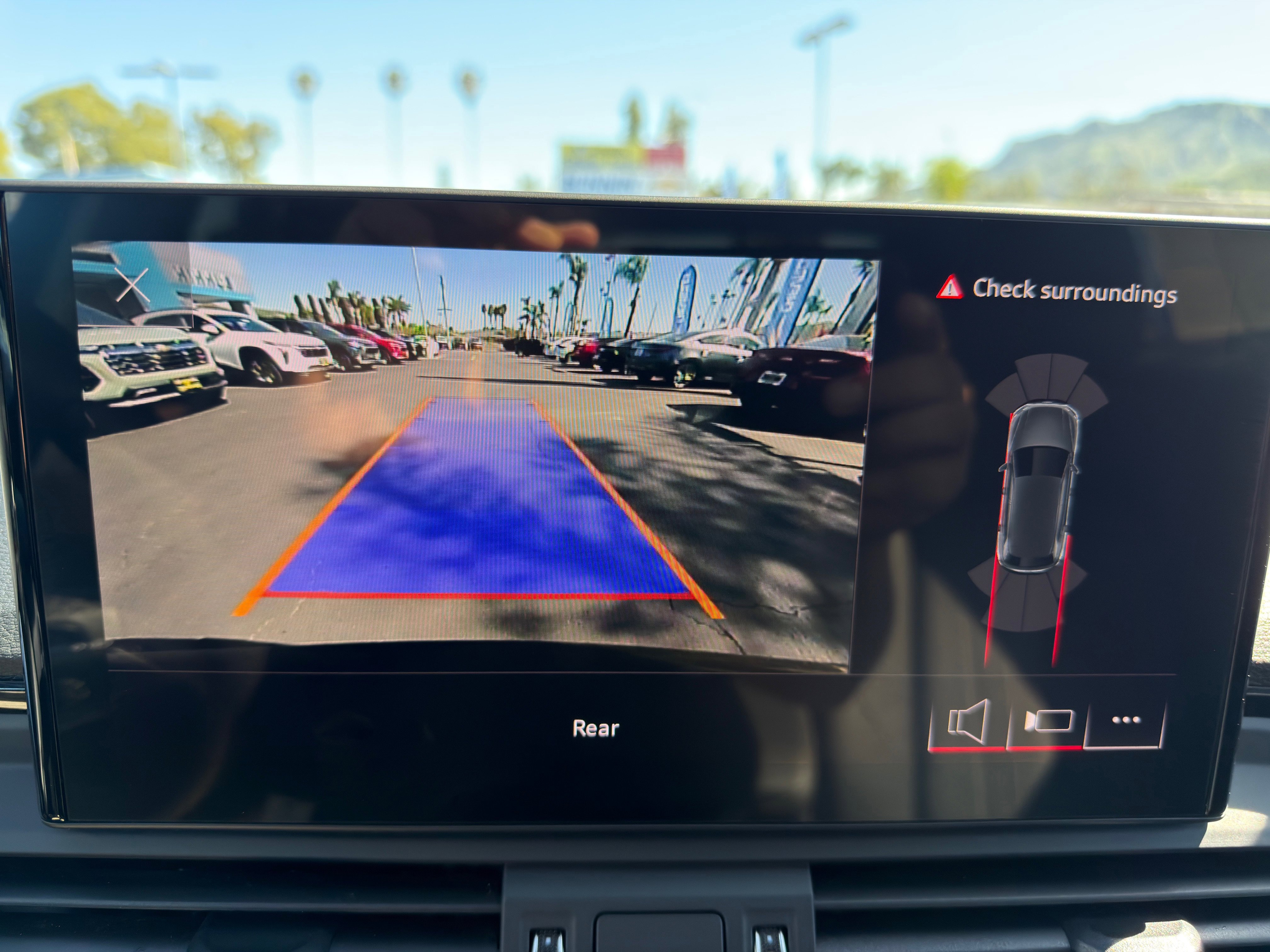 Used 2023 Audi Q5 2.0T Premium image 34