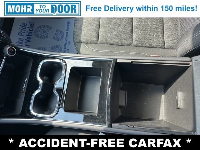 Used 2025 Chevrolet Traverse LT image 21