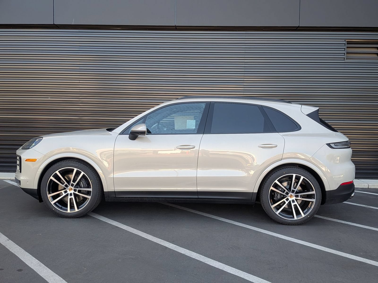 New 2026 Porsche Cayenne AWD/4WD image 2