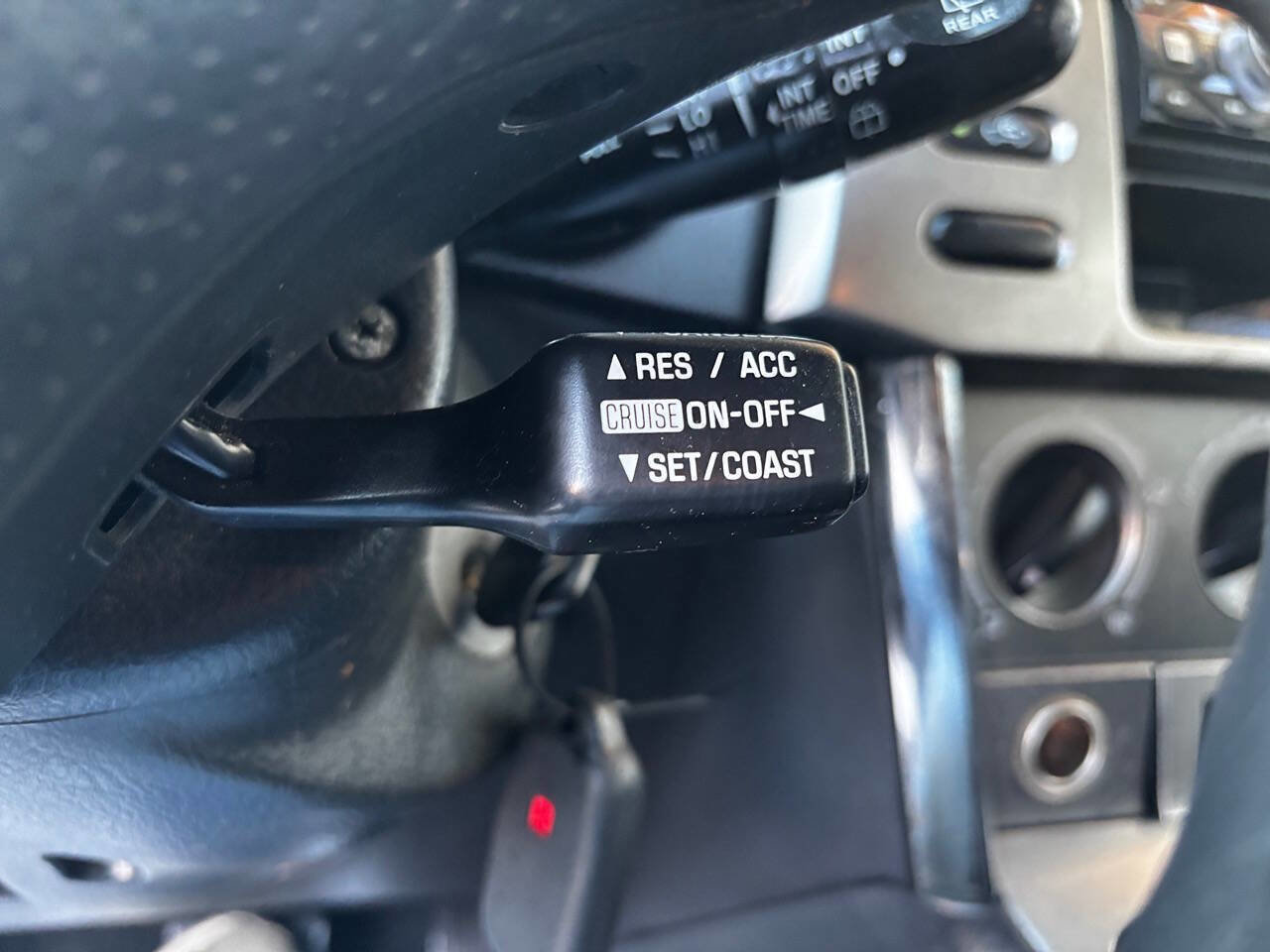 Used 2003 Pontiac Vibe w/ Power Group Value Package image 21