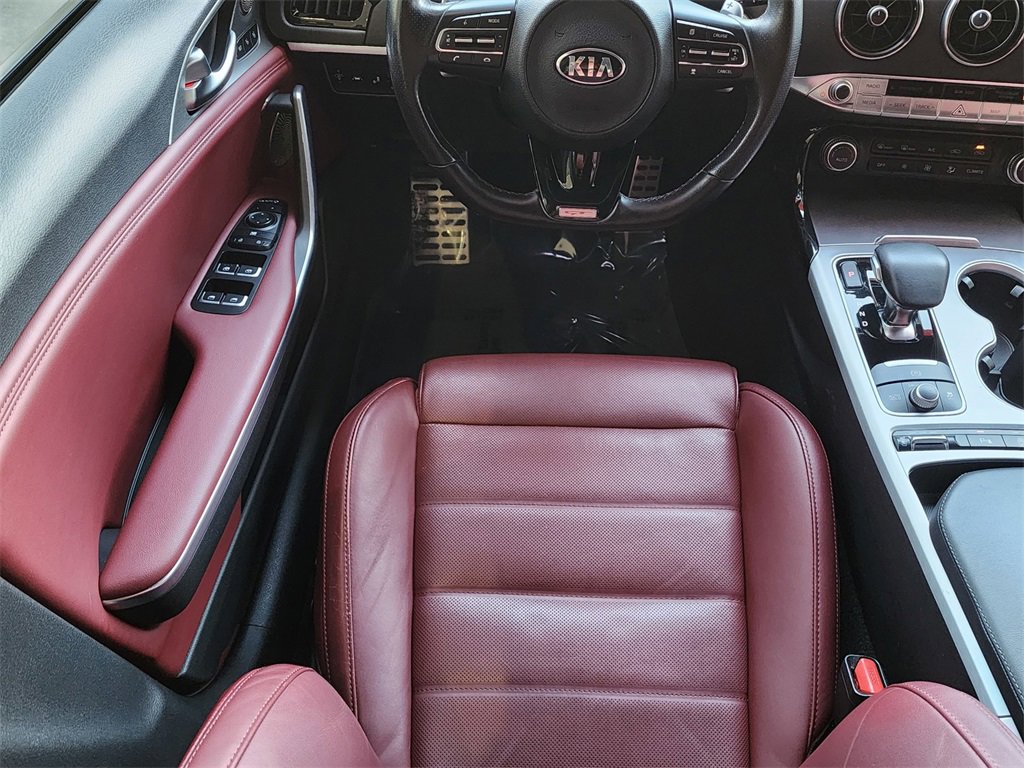 Used 2018 Kia Stinger GT2 image 11