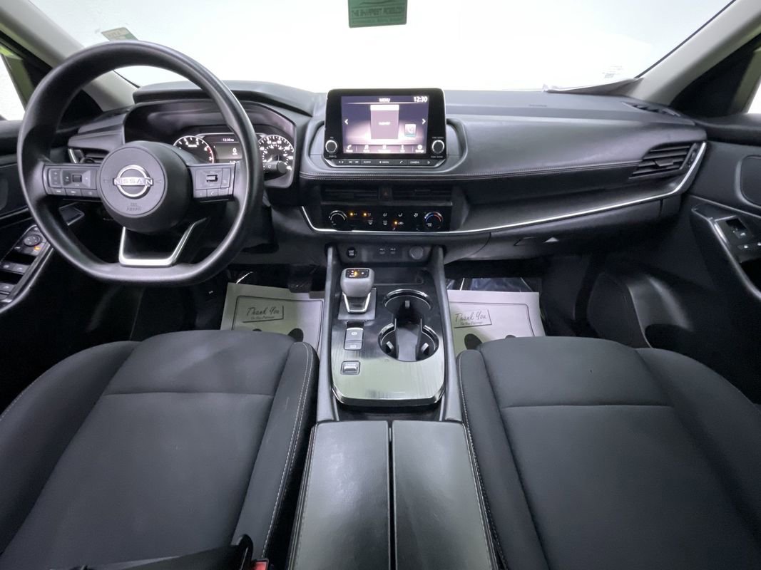 Used 2024 Nissan Rogue S image 17