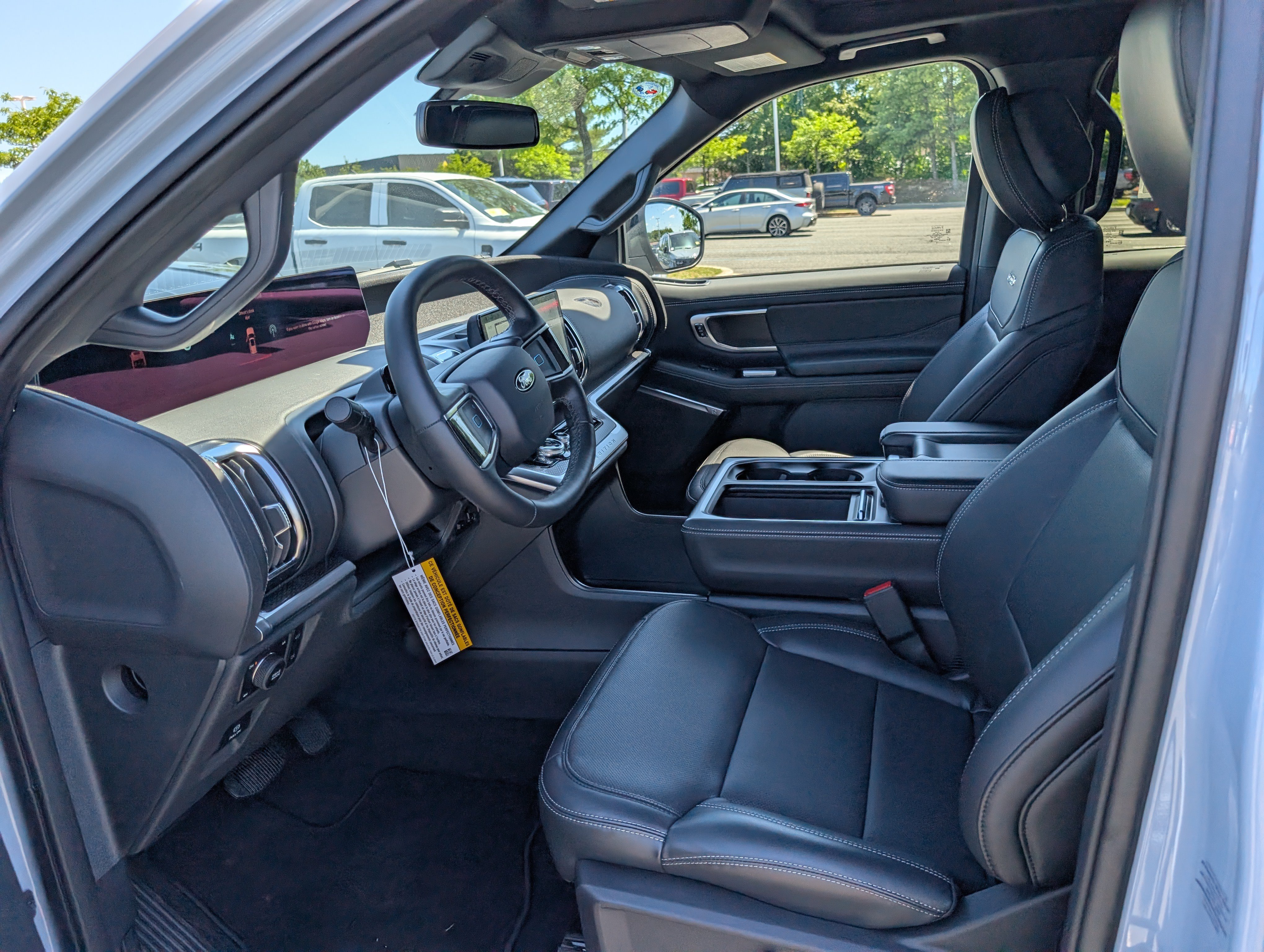 New 2026 Ford Expedition Platinum w/ Stealth Appearance Package AWD/4WD image 14