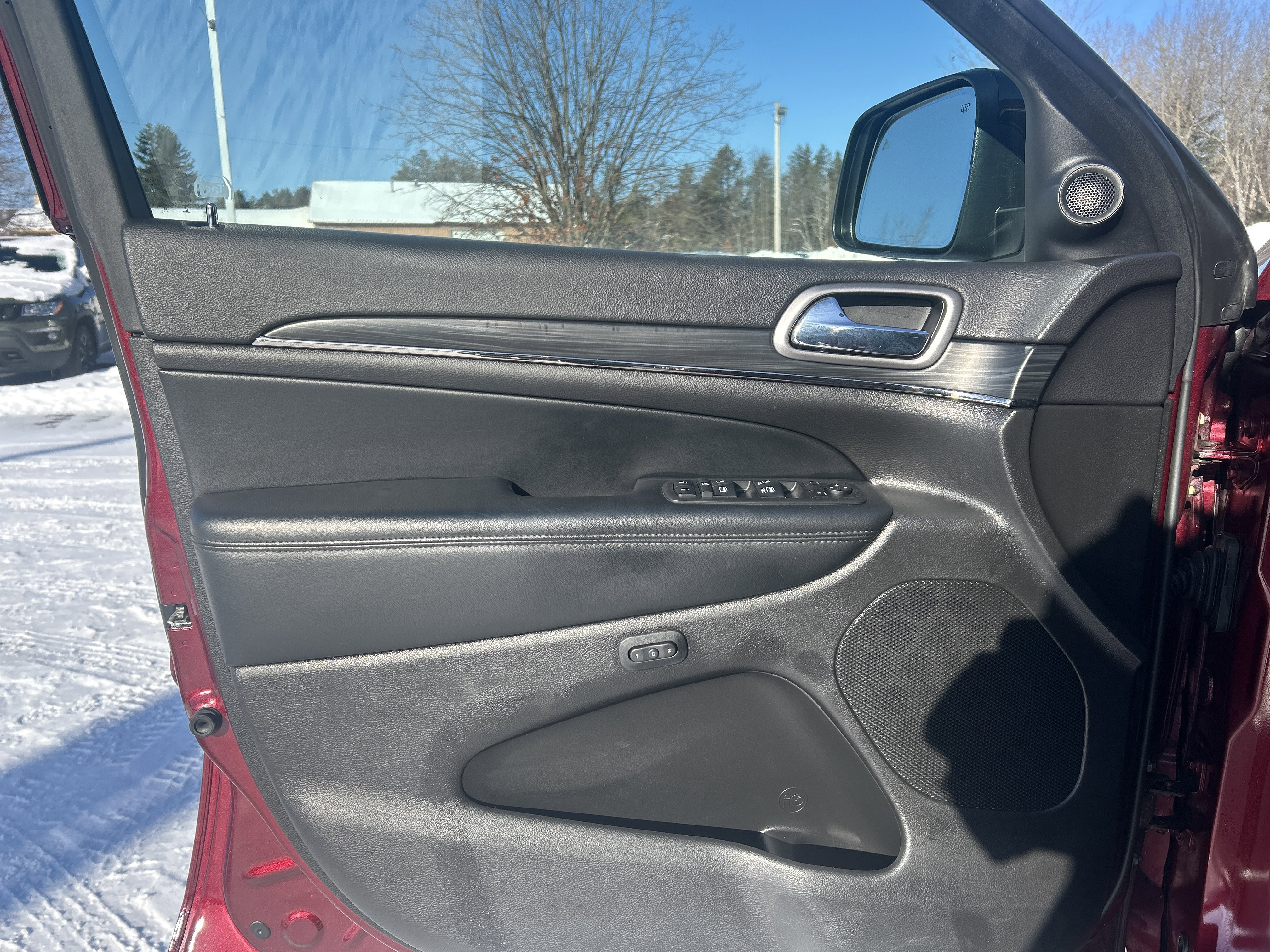 Used 2019 Jeep Grand Cherokee Limited X image 12