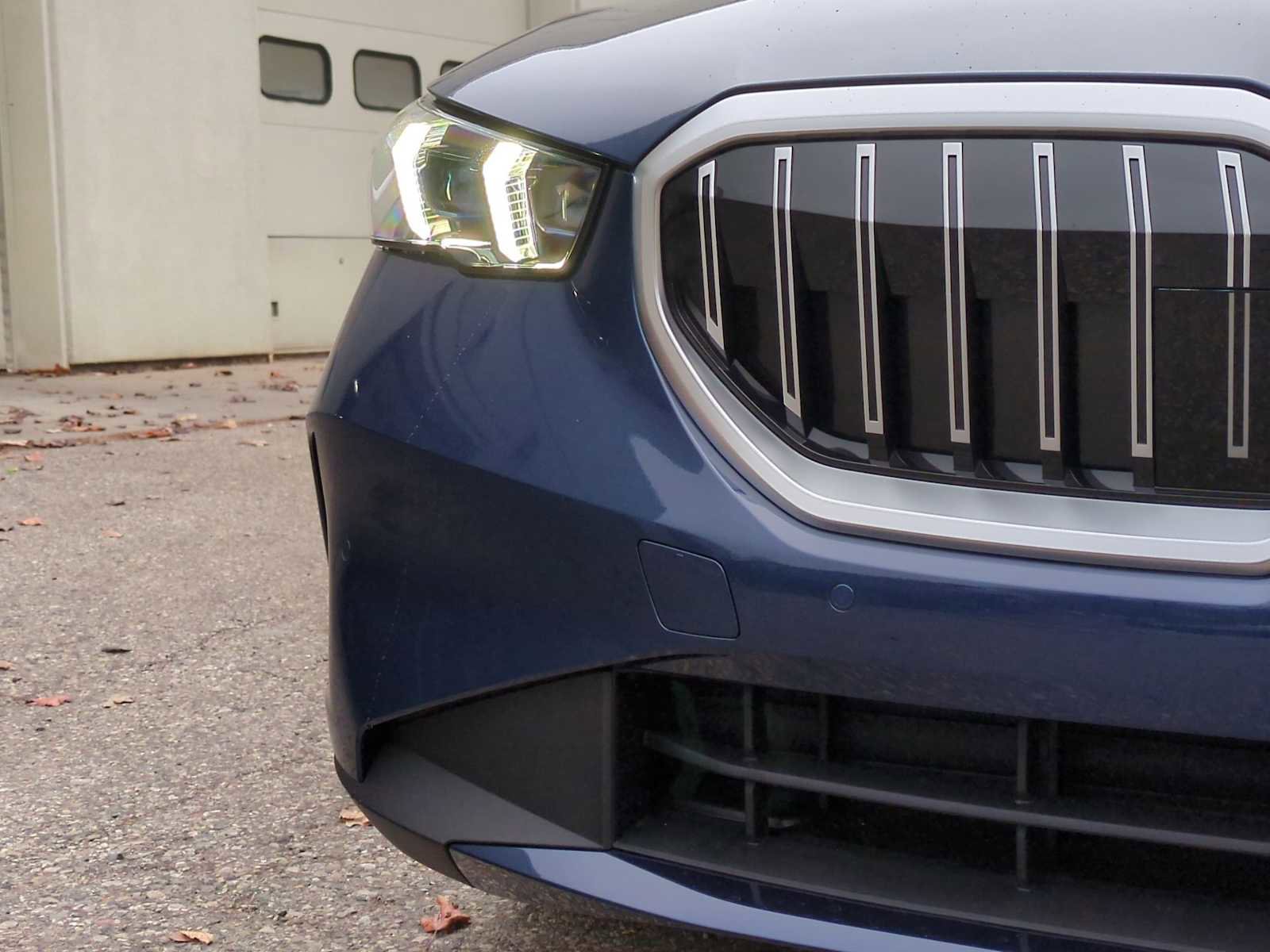 New 2026 BMW 540i xDrive image 11