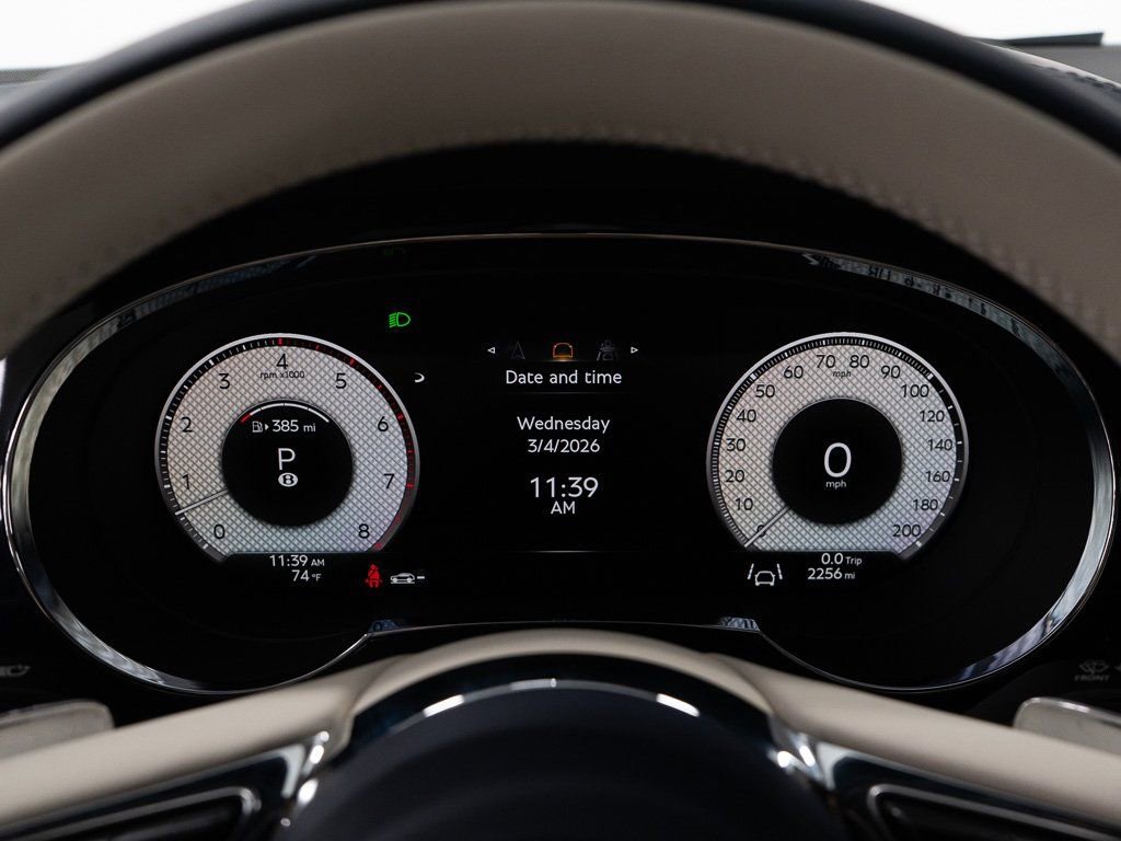 Certified 2025 Bentley Bentayga Extended Wheelbase image 39