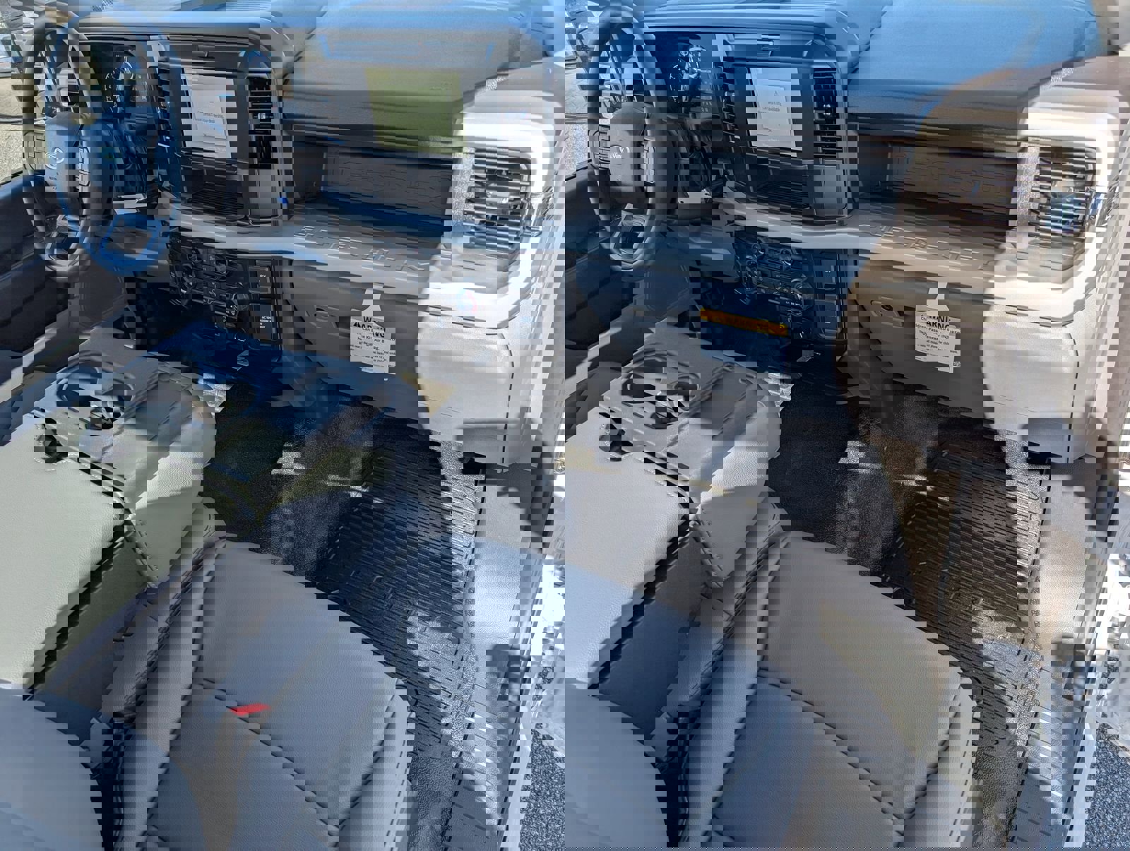 New 2026 Ford F250 XL w/ XL Chrome Package image 7