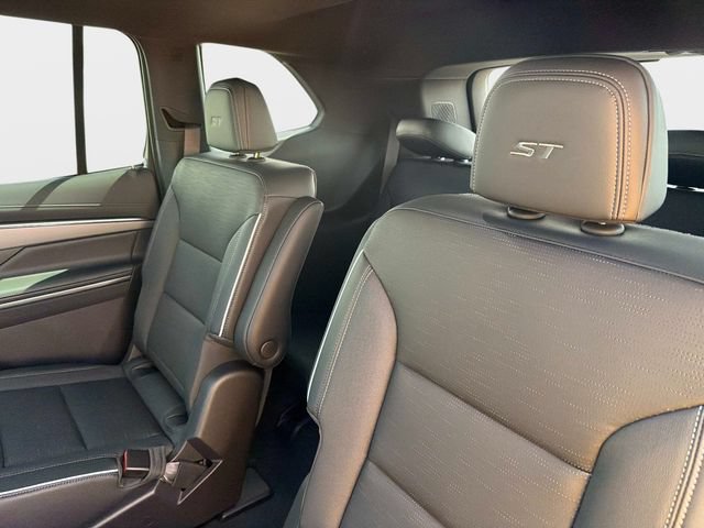 New 2026 Buick Enclave Sport Touring w/ Power Package FWD image 12