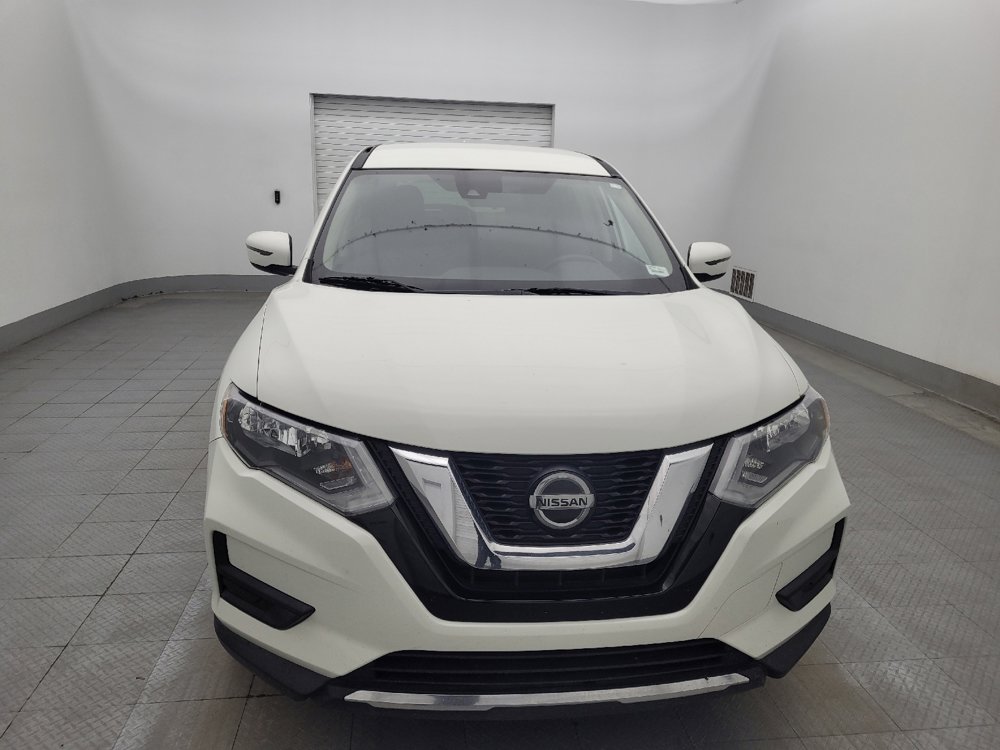 Used 2020 Nissan Rogue SV image 14