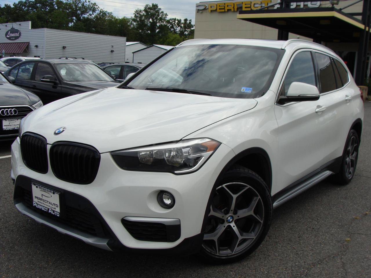 Used 2019 BMW X1 xDrive28i AWD/4WD image 2