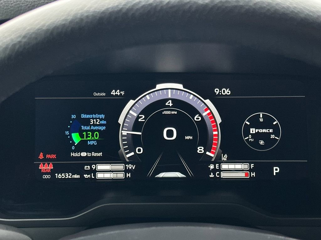 Used 2025 Toyota Tundra Limited image 2