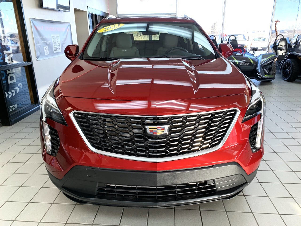 Used 2023 Cadillac XT4 Luxury w/ Cold Weather Package image 3