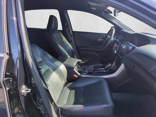 Used 2017 Honda Accord Sport Special Edition image 21