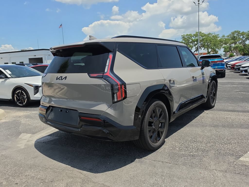 New 2026 Kia EV9 Land w/ Nightfall Edition Package AWD/4WD image 8
