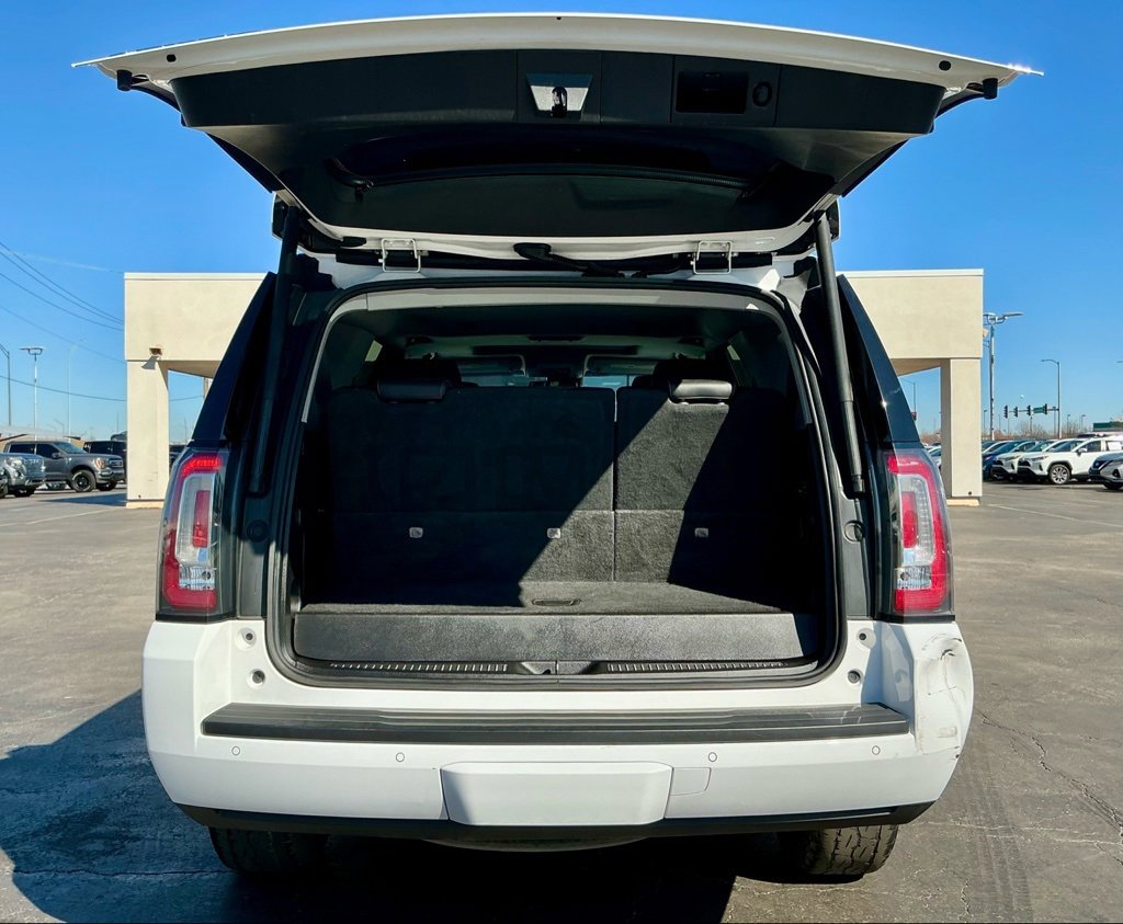 Used 2019 GMC Yukon SLT image 17