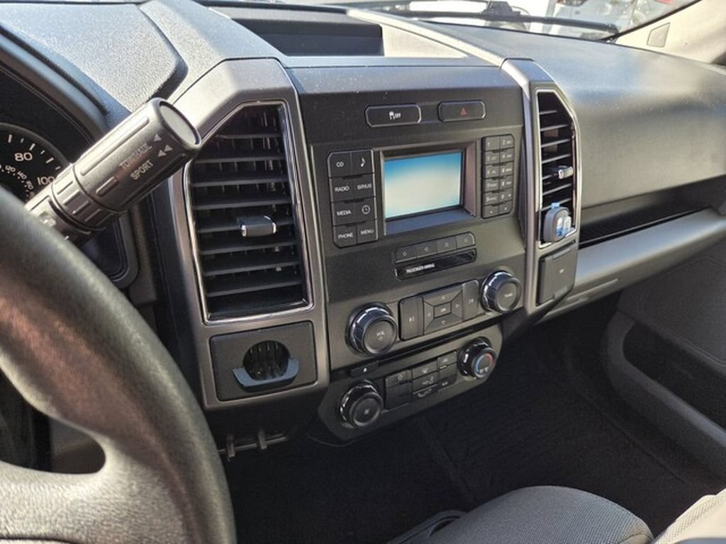 Used 2017 Ford F150 XLT RWD image 6