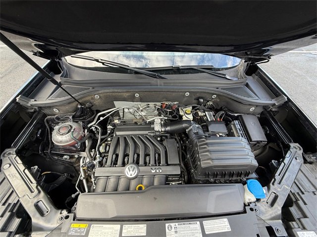 Used 2020 Volkswagen Atlas Cross Sport SEL Premium R-Line image 20