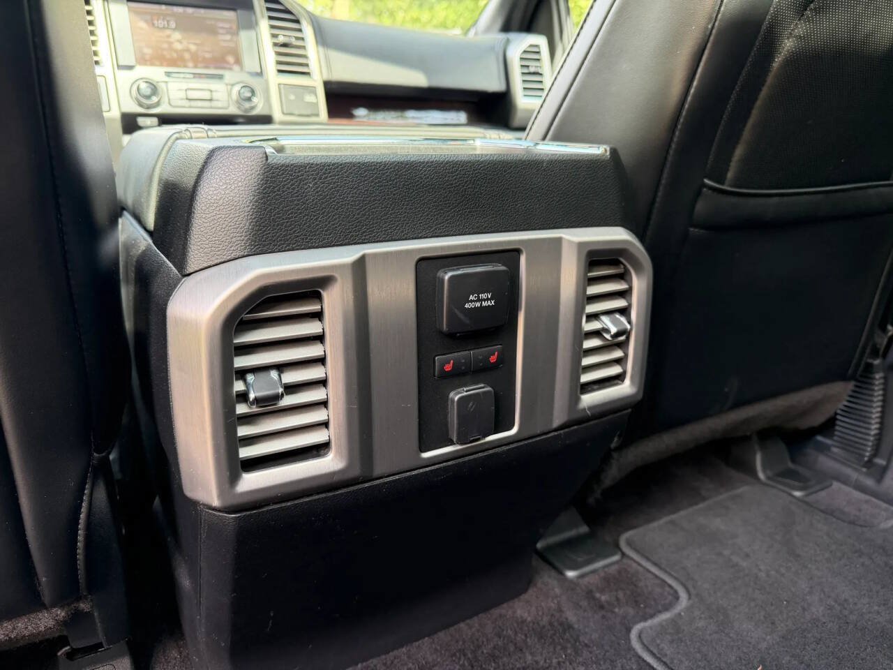 Used 2015 Ford F150 Platinum w/ Equipment Group 701A Luxury AWD/4WD image 17
