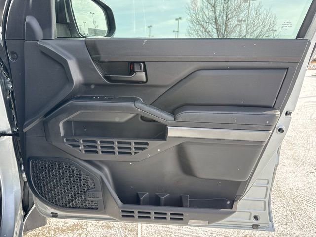 Used 2024 Toyota Tacoma SR5 image 32