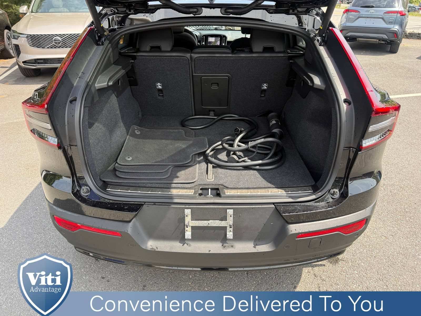 Certified 2023 Volvo C40 P8 Recharge Plus AWD/4WD image 24