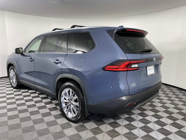 Used 2025 Toyota Grand Highlander Platinum image 6