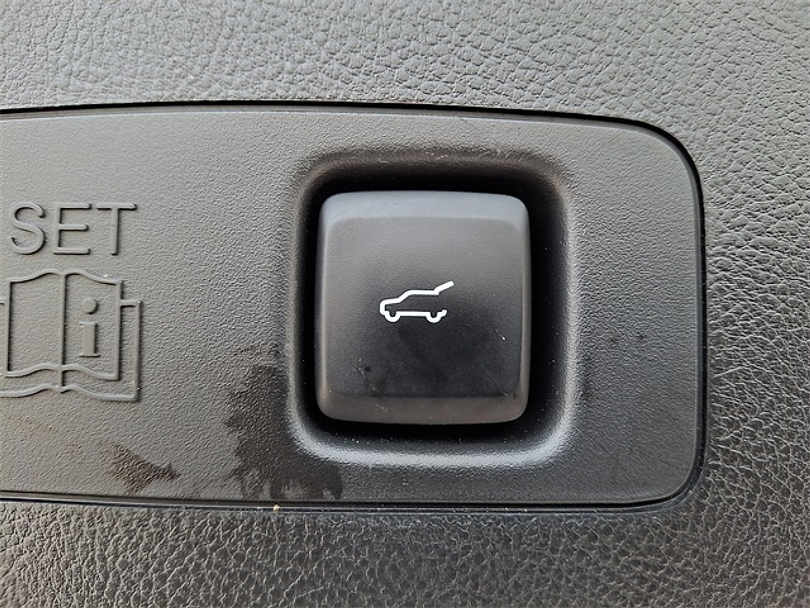 Certified 2023 Lincoln Corsair AWD w/ Equipment Group 101A image 29