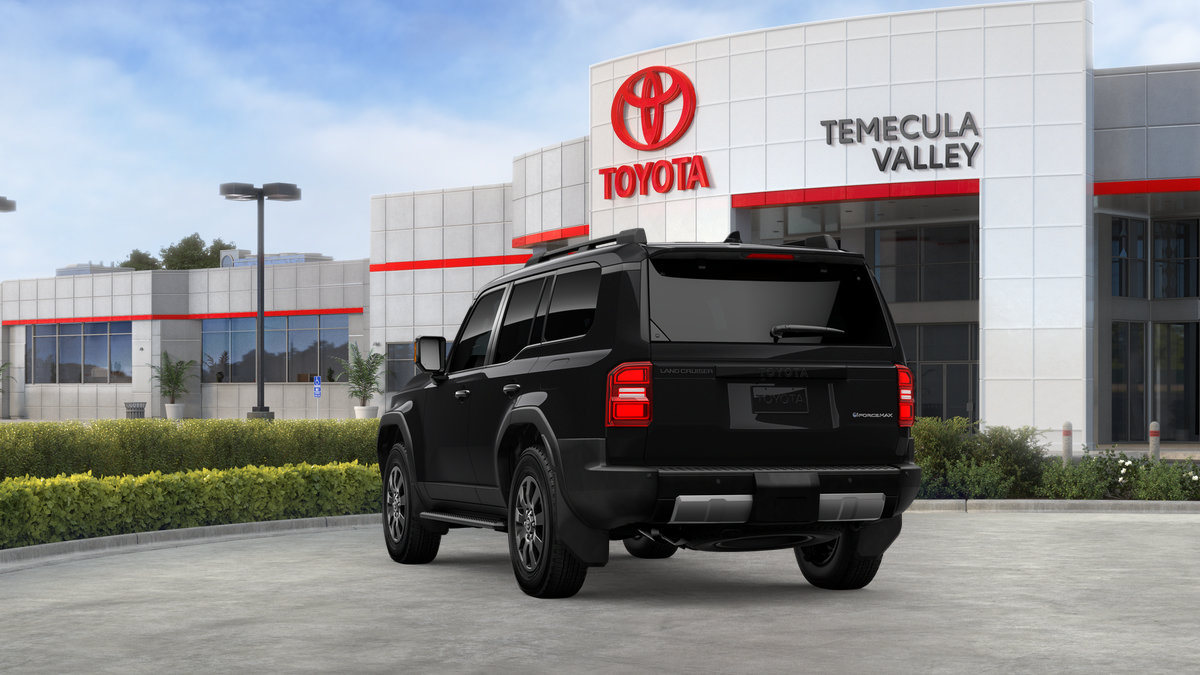 New 2027 Toyota Land Cruiser w/ Premium Package AWD/4WD image 9