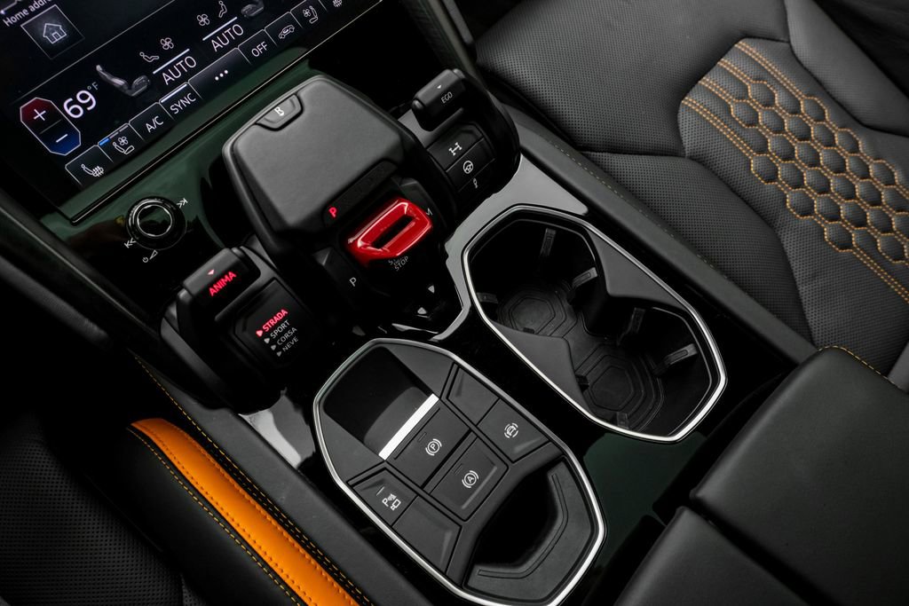 Used 2024 Lamborghini Urus S AWD/4WD image 29