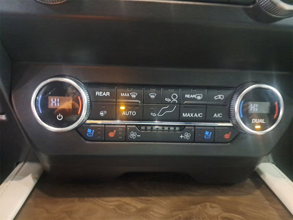 Used 2019 Ford Expedition Platinum image 35