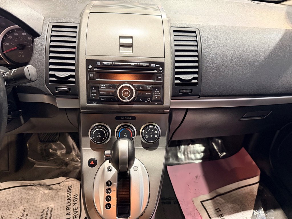 Used 2012 Nissan Sentra 2.0 SR w/ Convenience Pkg image 12