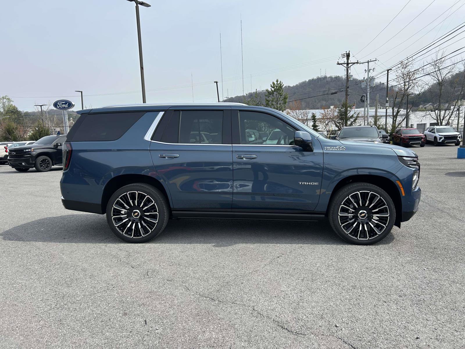 New 2026 Chevrolet Tahoe High Country image 2