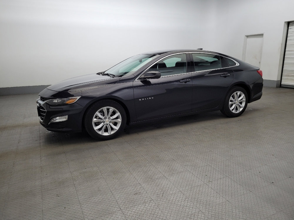 Used 2023 Chevrolet Malibu LT image 2