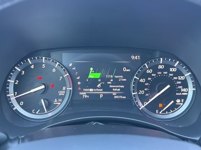 Used 2021 Toyota Highlander Limited AWD/4WD image 11