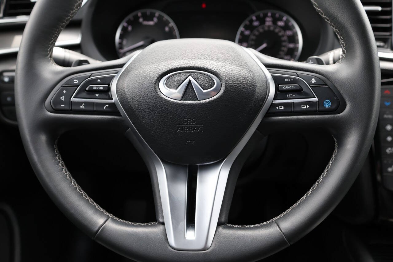 Used 2023 INFINITI QX55 Luxe w/ Cargo Package AWD/4WD image 18
