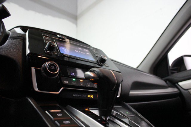 Used 2019 Honda CR-V LX image 15