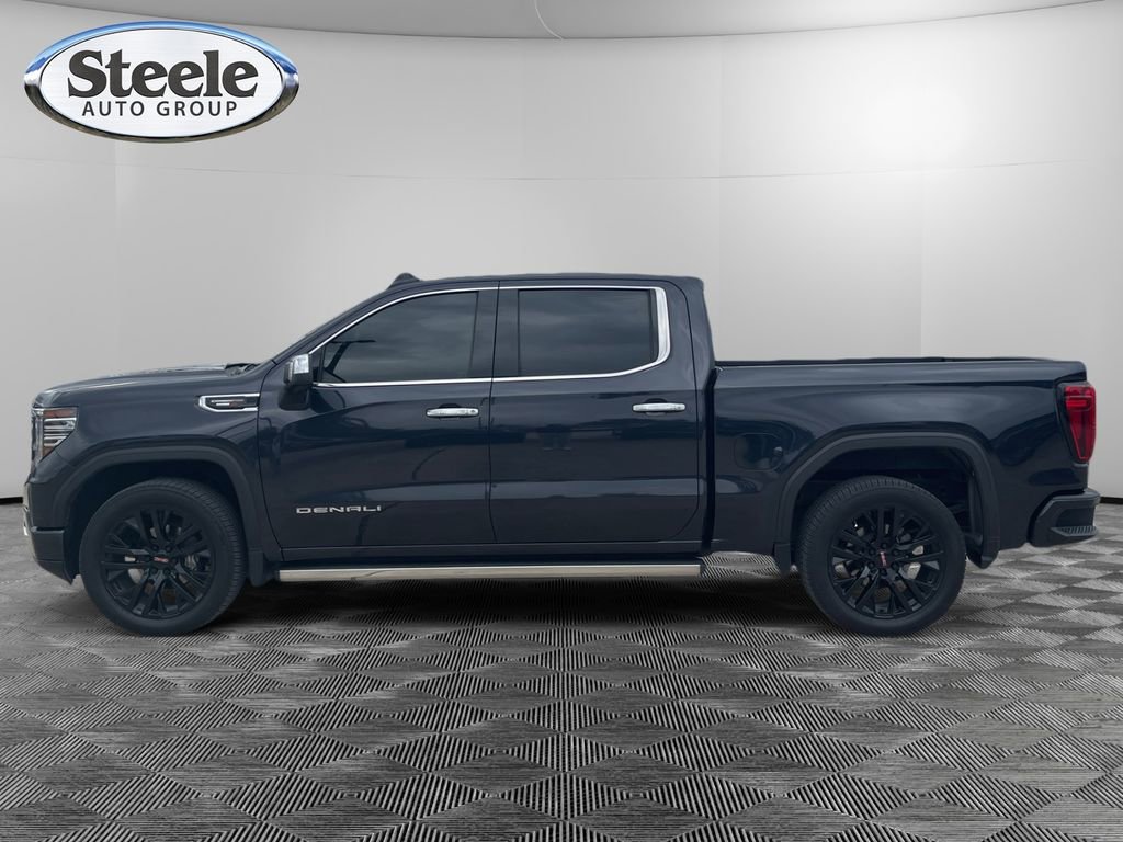 Certified 2022 GMC Sierra 1500 Denali w/ Denali Carbonpro Edition image 2
