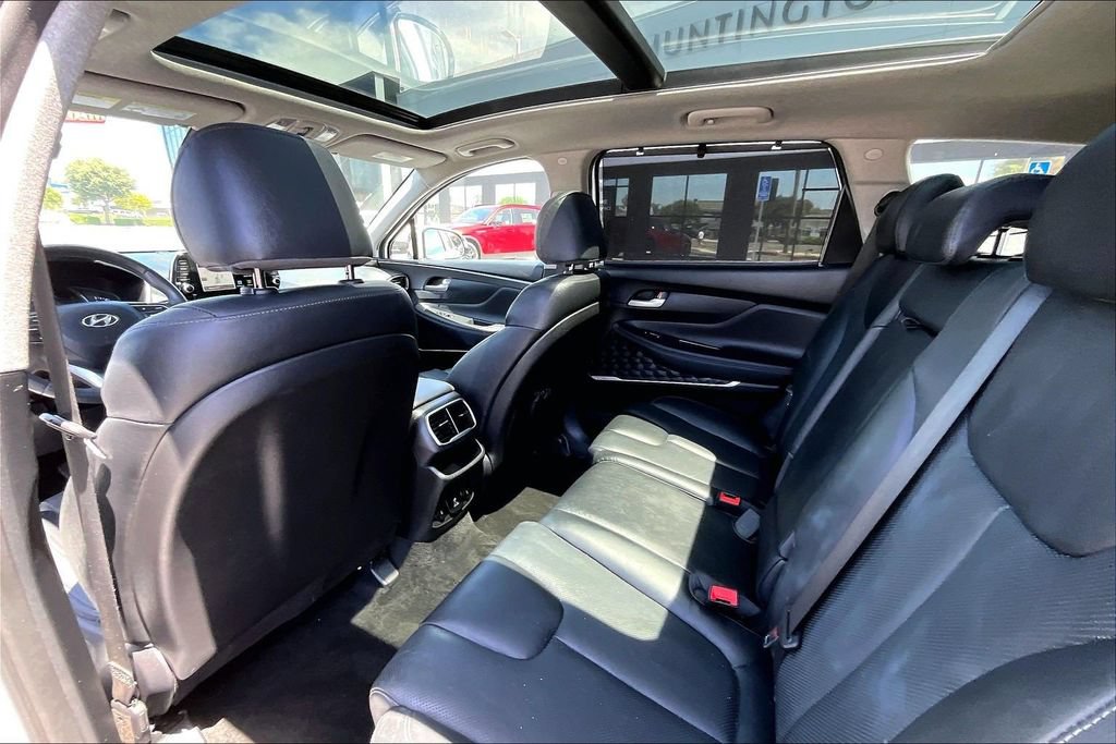 Used 2019 Hyundai Santa Fe FWD image 16