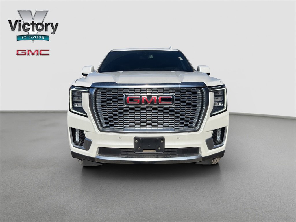 Used 2022 GMC Yukon Denali image 2