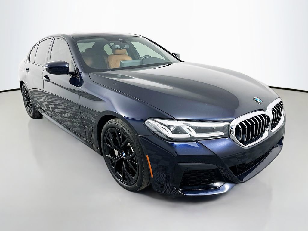 Used 2023 BMW 530i w/ M Sport Package image 3