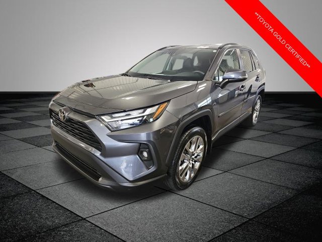 Used 2023 Toyota RAV4 XLE Premium AWD/4WD image 3