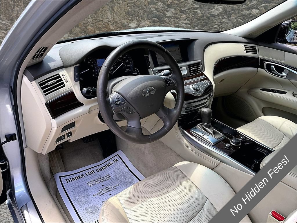 Used 2015 INFINITI Q70 L 3.7 RWD image 12
