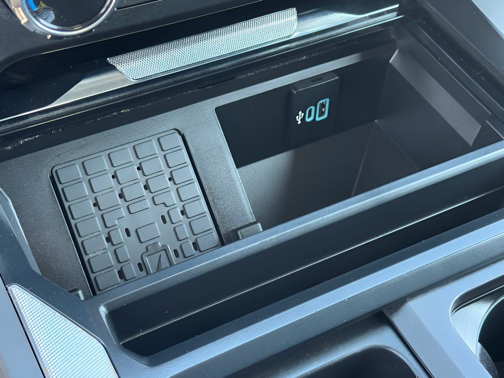 Used 2024 Ford F250 Lariat image 38