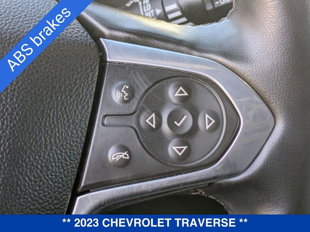 Certified 2023 Chevrolet Traverse RS image 25