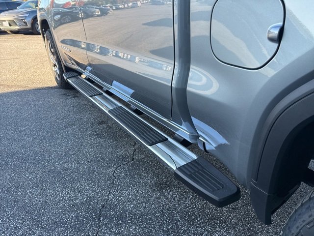 New 2026 GMC Sierra 1500 SLT w/ SLT Premium Plus Package image 14