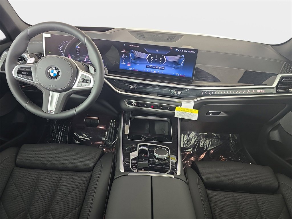 New 2026 BMW X5 xDrive40i w/ M Sport Package image 11