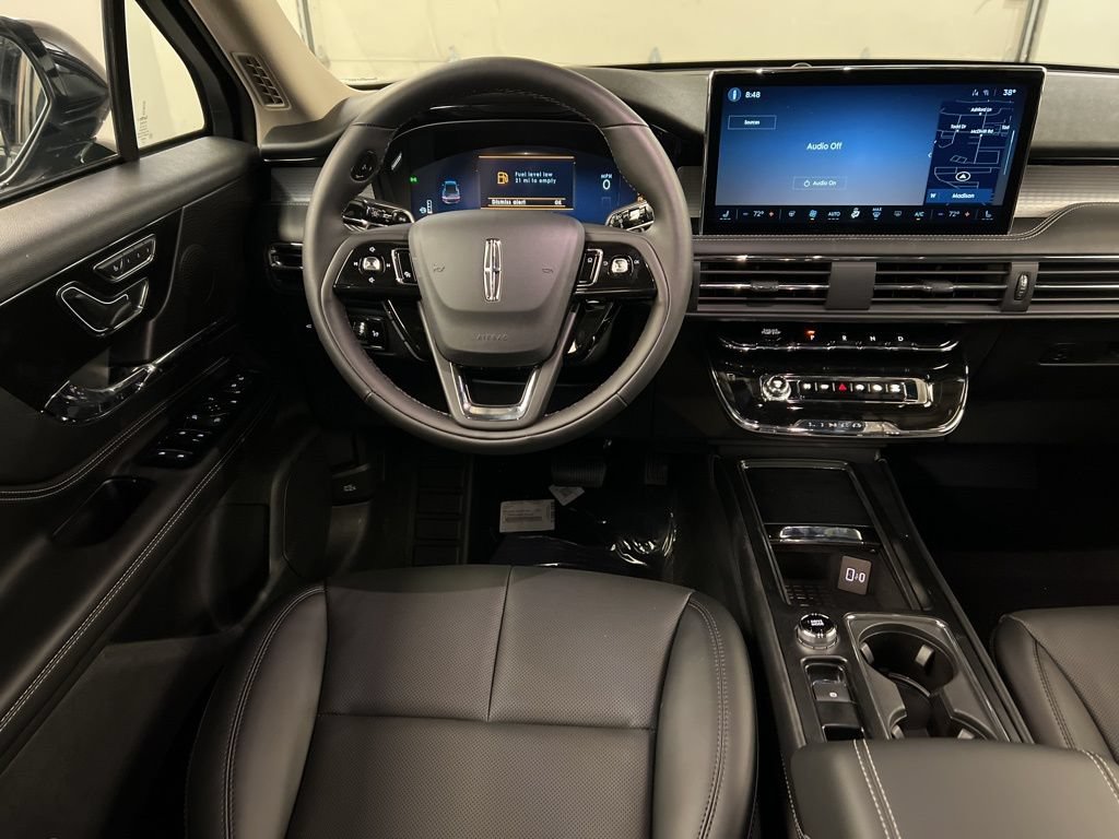 Used 2026 Lincoln Corsair Premiere AWD/4WD image 8